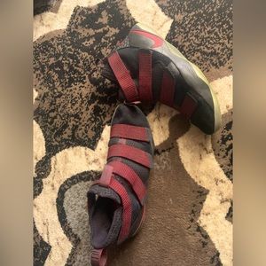 NIKE Soldiers Men’s size 13